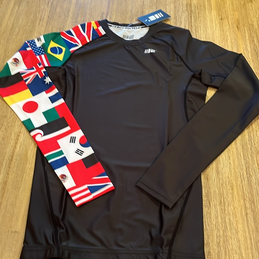 MMA Rash Guard Fight Gear - Picture 2 of 6